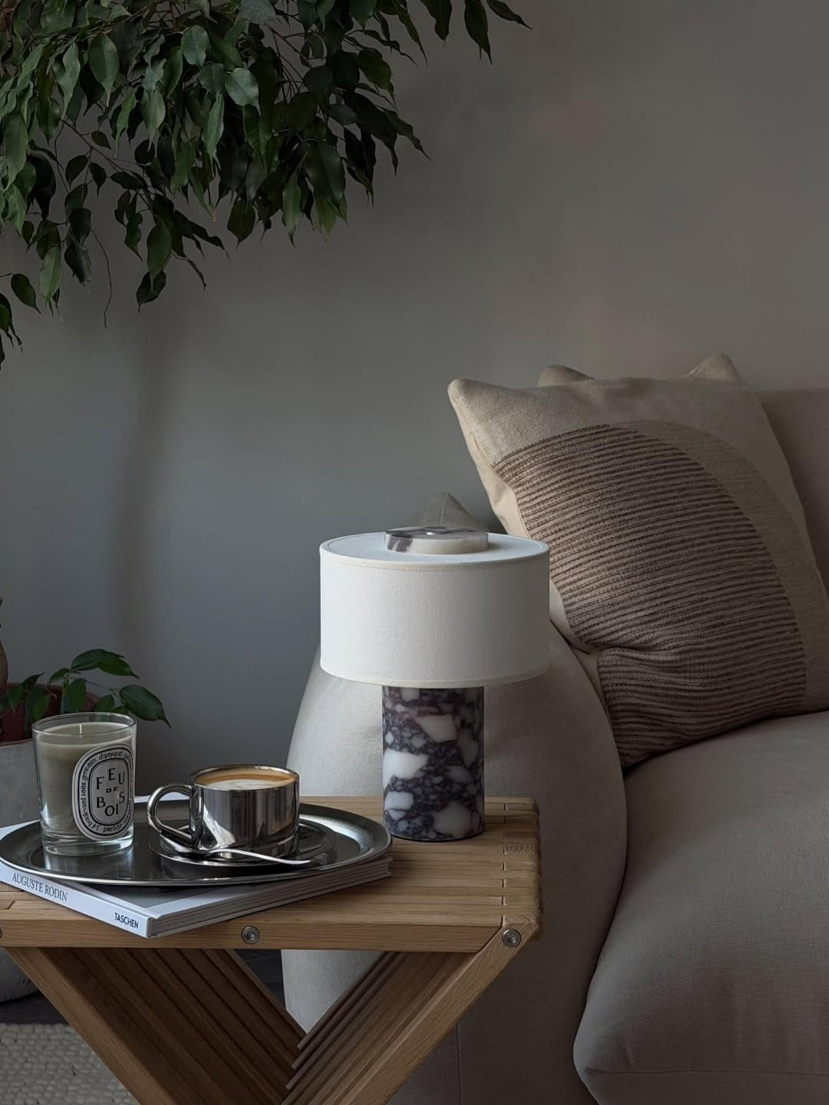 Auríe | Portable Lamp Style Calacatta Viola